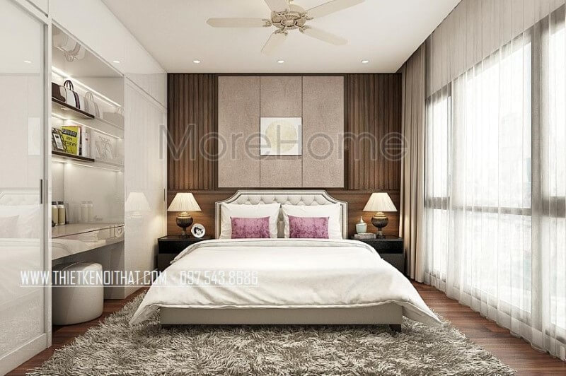 Bố trí nội thất phòng ngủ master sang trọng, độc đáo với giường ngủ hiện đại bọc nệm đẹp, tab đầu giường sắc đen phá cách cùng tường trang trí đẹp mắt. Thiết kế phòng ngủ nhà phố